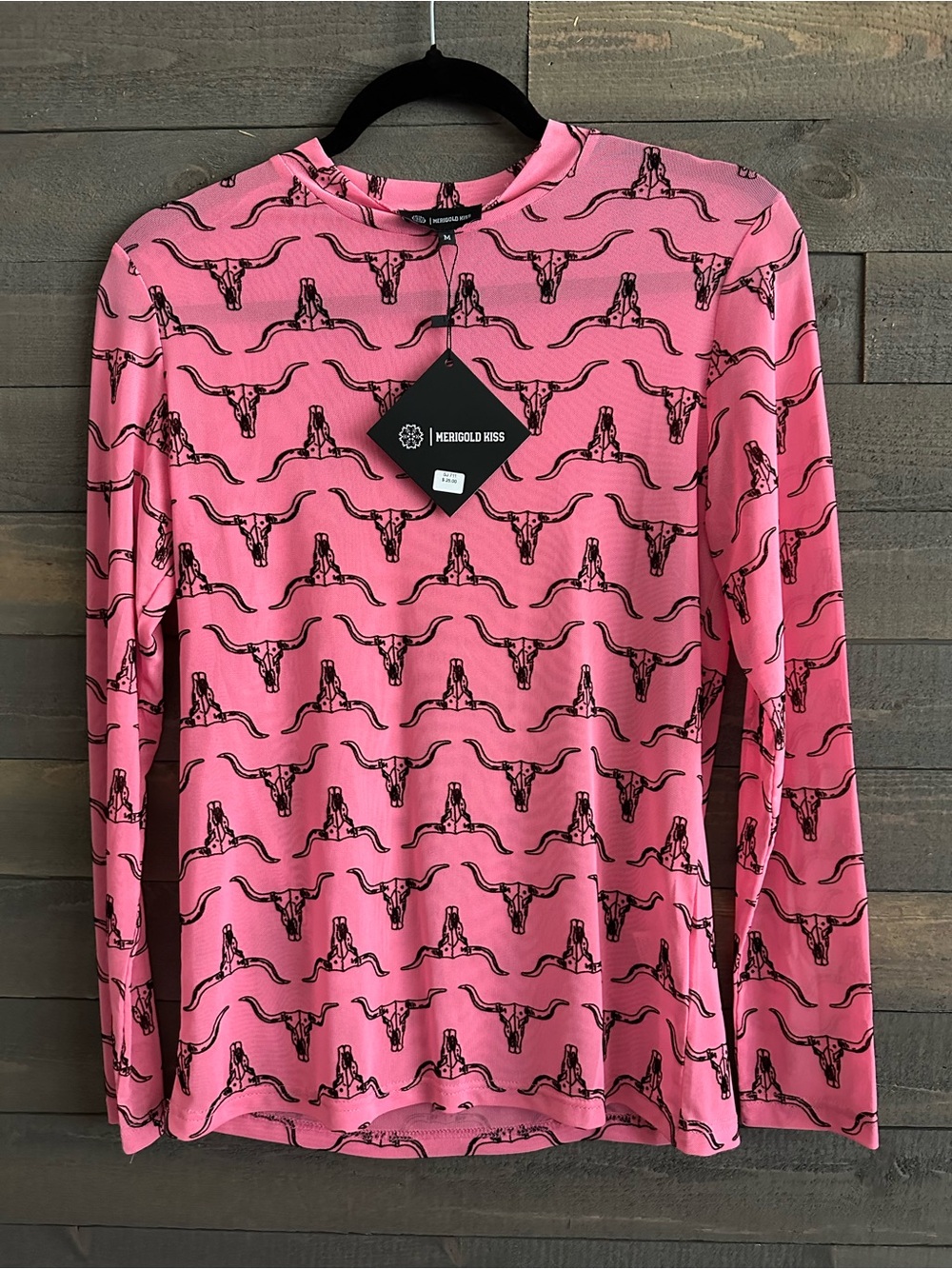 Merigold Kiss Pink Long-Sleeve Graphic Top medium